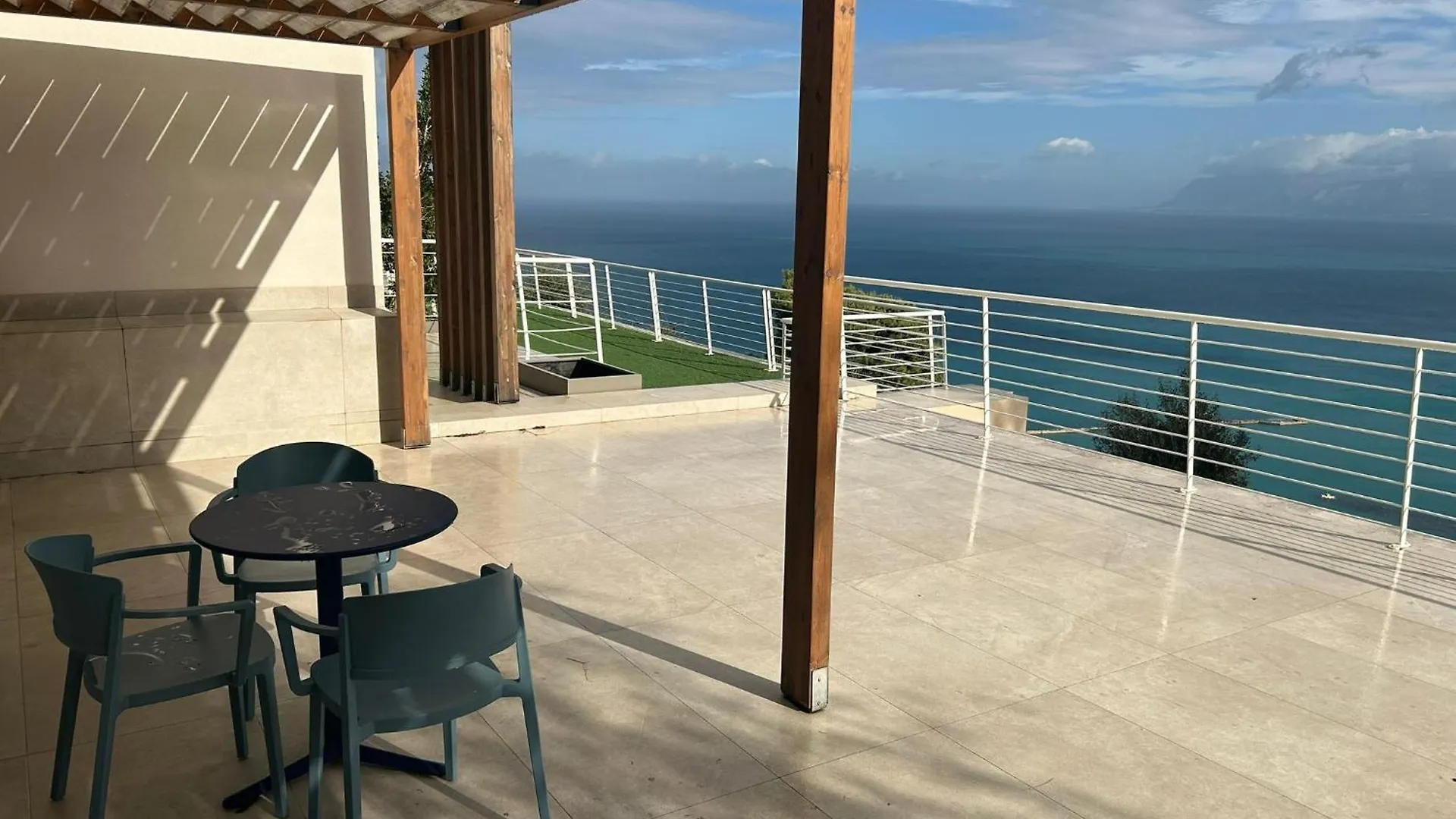 Hotel Belvedere Resort كاستيلاّماري ديل غو